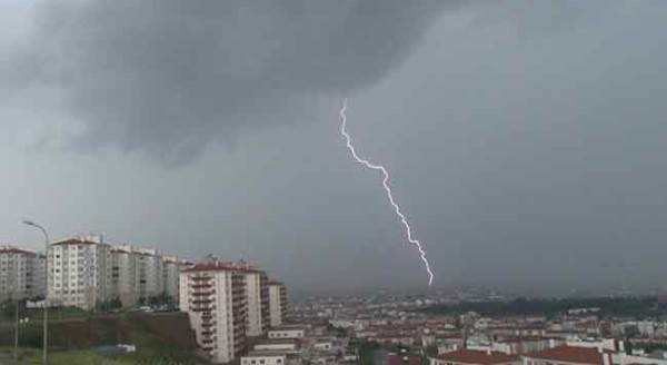 Eskişehir gökyüzünde eşsiz görüntüler