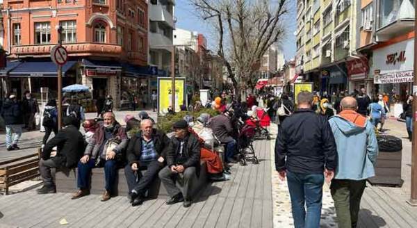 Eskişehir güneşle hasret giderdi...