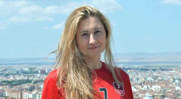 Eskişehir Hentol'a Rus transfer