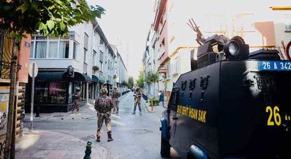 Eskişehir'in göbeğinde hareketli dakikalar