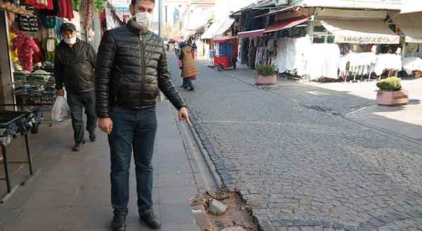 Eskişehir'in göbeğinde pis koku isyanı!