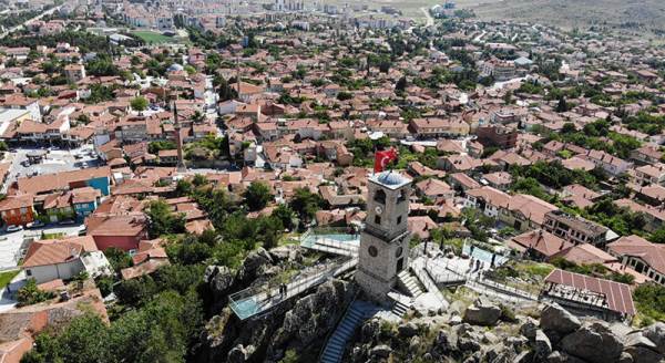 Eskişehir’in o ilçesi turistlerin uğrak noktası oldu!