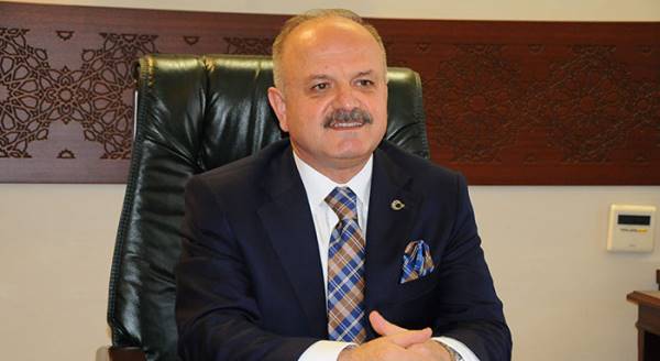 Eskişehir'in yeni valisi Özdemir Çakacak