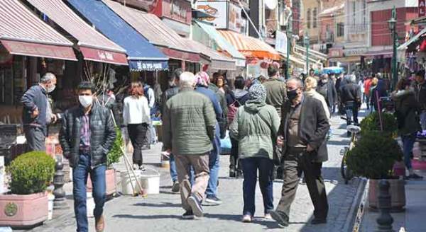 Eskişehir kendini sokağa attı!