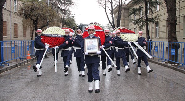 Eskişehir şehidini son yolculuğa uğurladı