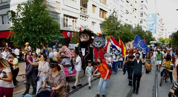 Eskişehir sokakları rengarenk