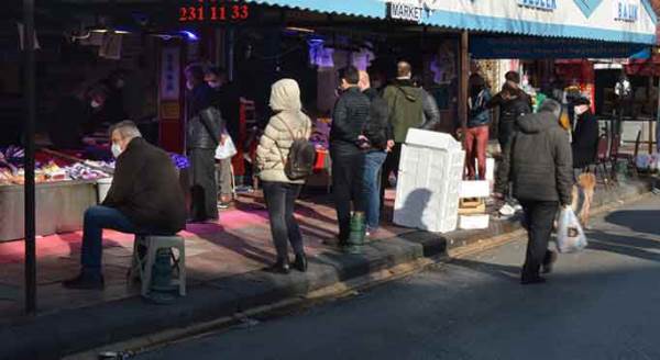 Eskişehir yasakta orada kuyruğa girdi!