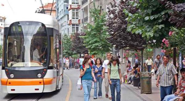 Eskişehirliler koronavirüse karşı nasıl tedbirler alıyor?