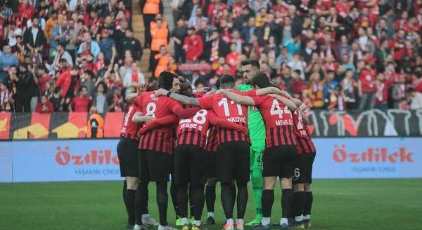 Eskişehirspor Afjet Afyon maçından kareler