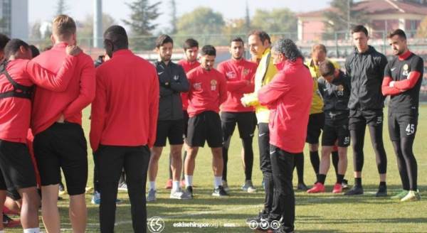 Eskişehirspor hız kesmiyor