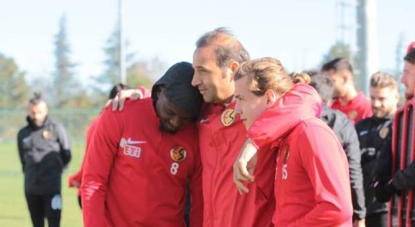 Eskişehirspor moral depoluyor!