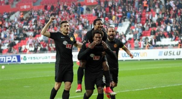 Eskişehirsporumuzun 4-0'lık şovundan fotoğraflar