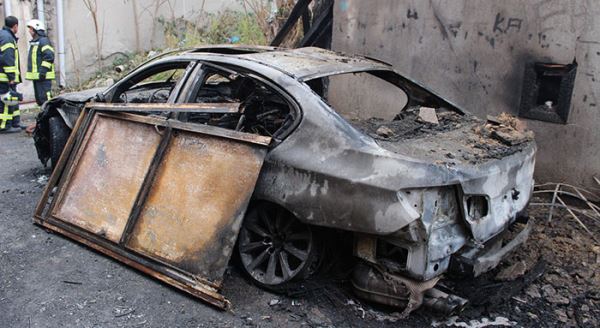 Feci şekilde yanarak can ferdi