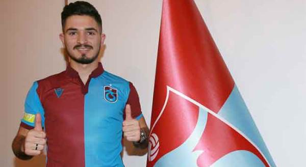 Fıratcan Üzüm imzayı attı, Trabzonspor açıklama yaptı