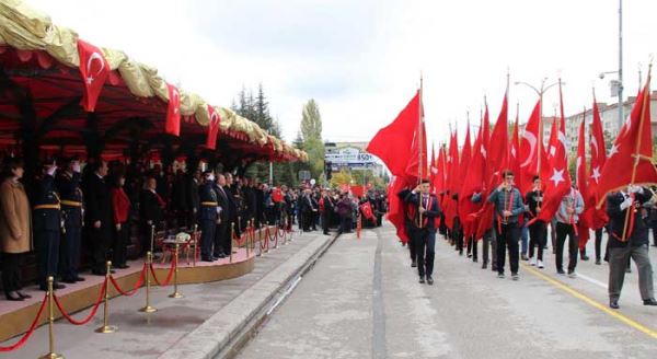 Fotoğraflarla Eskişehir'de 29 Ekim Cumhuriyet Bayramı 