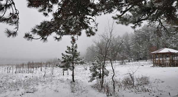 Gölcük yaylası beyaza büründü