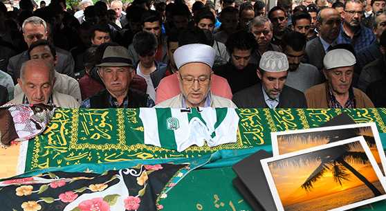 GÖZ YAŞLARI ARASINDA UĞURLANDILAR