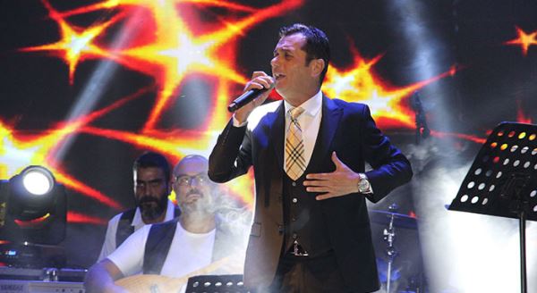 Hasan Yılmaz Sivrihisar'ı salladı