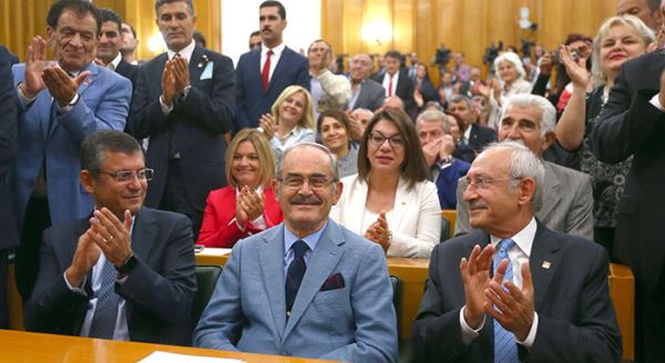 İlk grup toplantısına Büyükerşen de katıldı