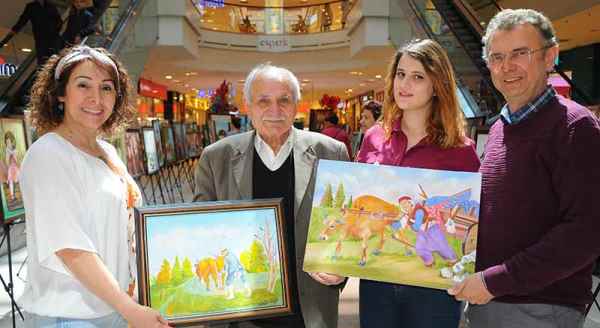 İlkokulda kum üzerine resim çizdi hayatı değişti