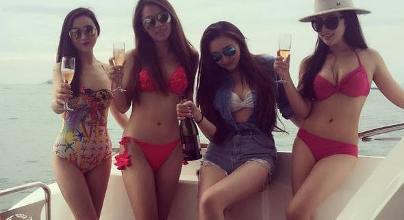 Instagram'ın zengin çocukları ile alay ettiler