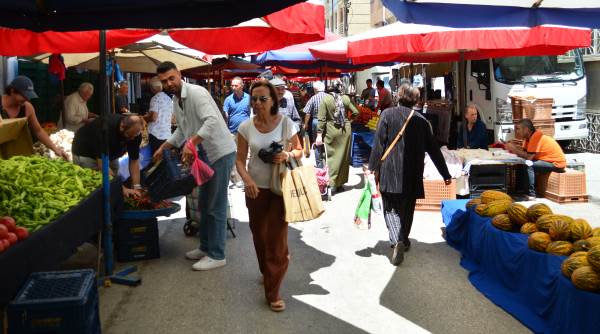 İşte Eskişehir'deki Kurtuluş Kapalı Pazar Yeri'nde son durum... 