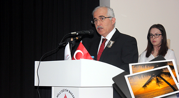 İSTİKLAL MARŞI VE MEHMET AKİF ERSOY