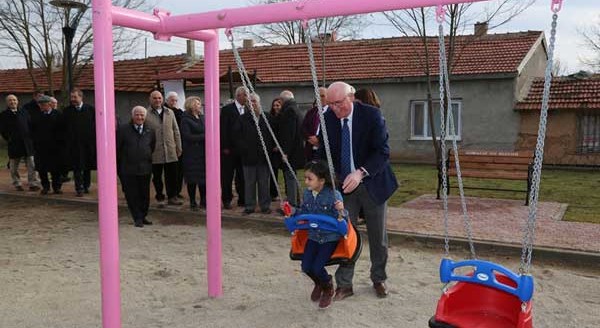 Kazım Kurt: Ne mutlu bize...