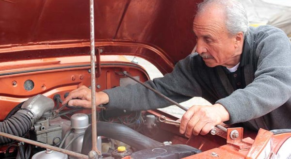 Klasik kamyonet ile 65 yılık serüven