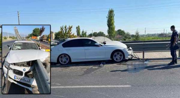 Korkunç kaza: Otomobil, bariyere ok gibi saplandı!