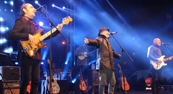 Mazhar Fuat Özkan Eskişehir'i salladı