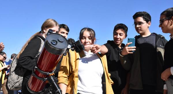 Merakla beklenen tutulma Eskişehir'de böyle gözlemlendi