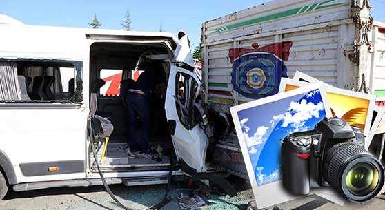 MİNİBÜS TIRA ÇARPTI : 17 YARALI