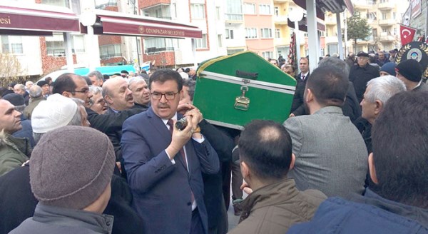 Nihat öğretmen toprağa verildi