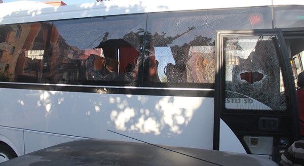 Öğrenci servisini kurşunlayıp intihar etti