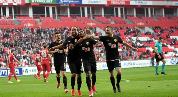 Samsunspor... Al sana Ofoedu!