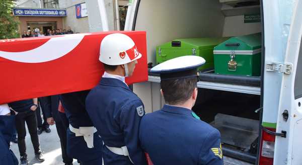 Şehit Uzman Çavuş Murat Özer toprağa verildi