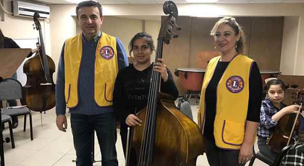 Senfoni orkestrasına destek sürüyor