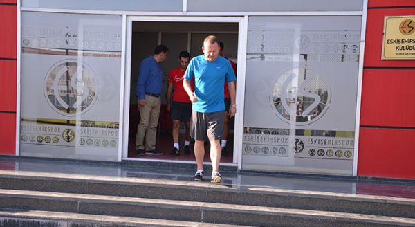 Sergen Yalçın ilk antrenmanına çıktı