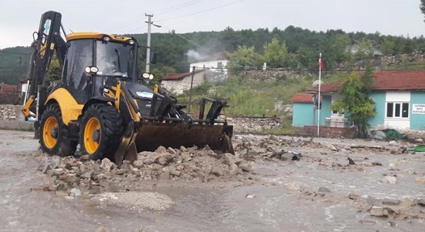 Seyitgazi sele teslim