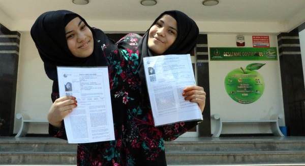 Siyam ikizlerinin YKS heyecanı