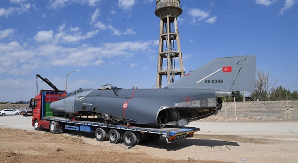 Tır üzerinde götürüldü