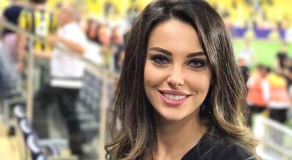 Tuvana Türkay foto galeri