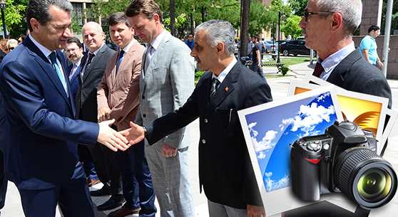 VALİ ÇELİK GÖREVE BAŞLADI