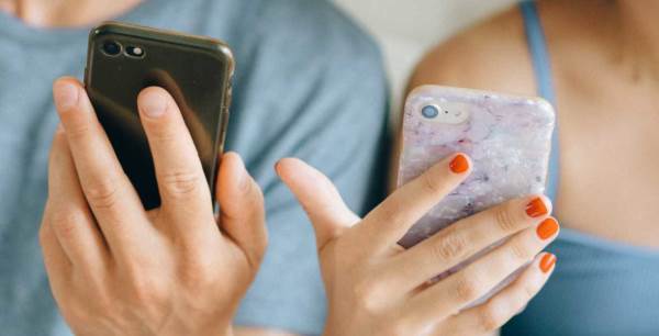 WhatsApp'ta fotoğraf gönderirken kalite neden düşüyor?