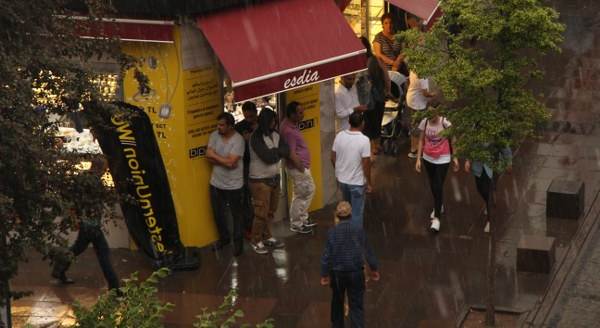 Yağmur Eskişehir'i etkisi altına aldı