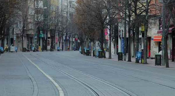 Yeni yılın ilk gününde sıra dışı Eskişehir manzaraları!