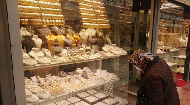 ‘EVDE ALTIN TUTMUYORLAR’