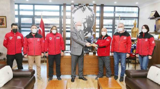 “Gösterdiğiniz büyük kahramanlık için teşekkür ederiz”