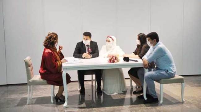 15 Haziran'da toplam 23 nikah kıyıldı